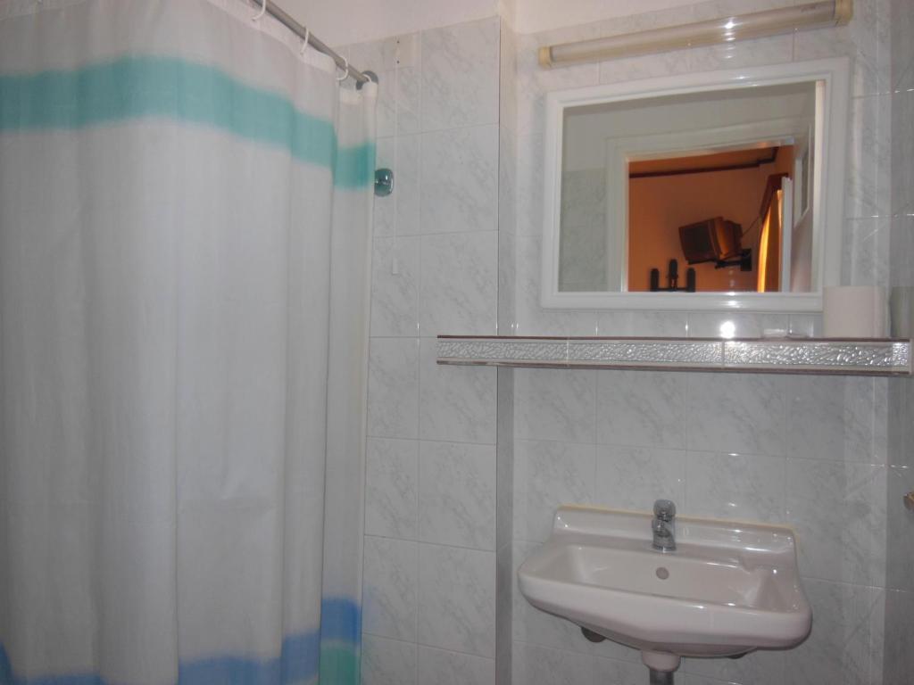 Poseidon Hotel Chora  Room photo